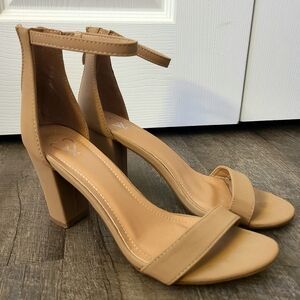 Womens Nude Heels